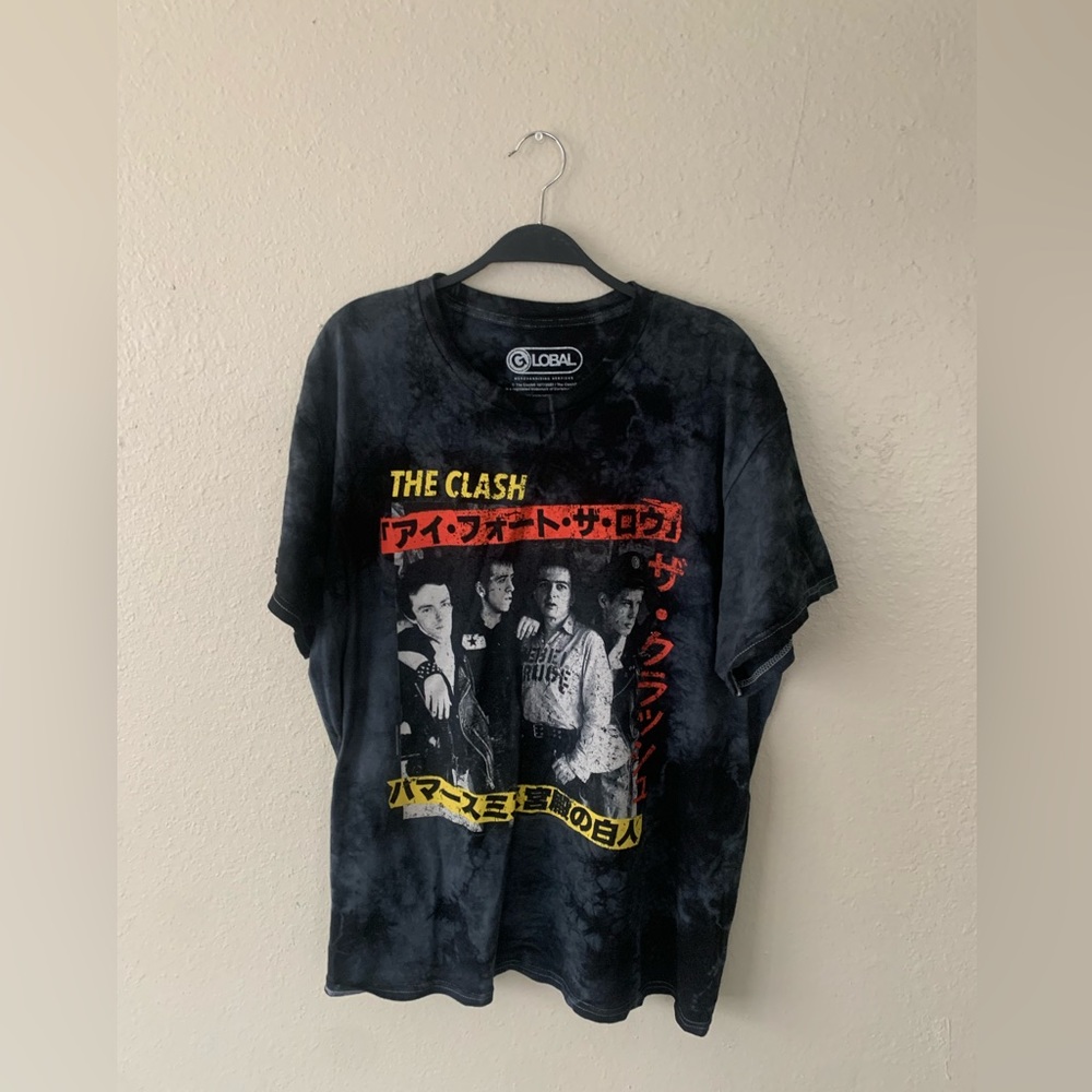 M/L, Grey and Black, The Clash, T-shirt